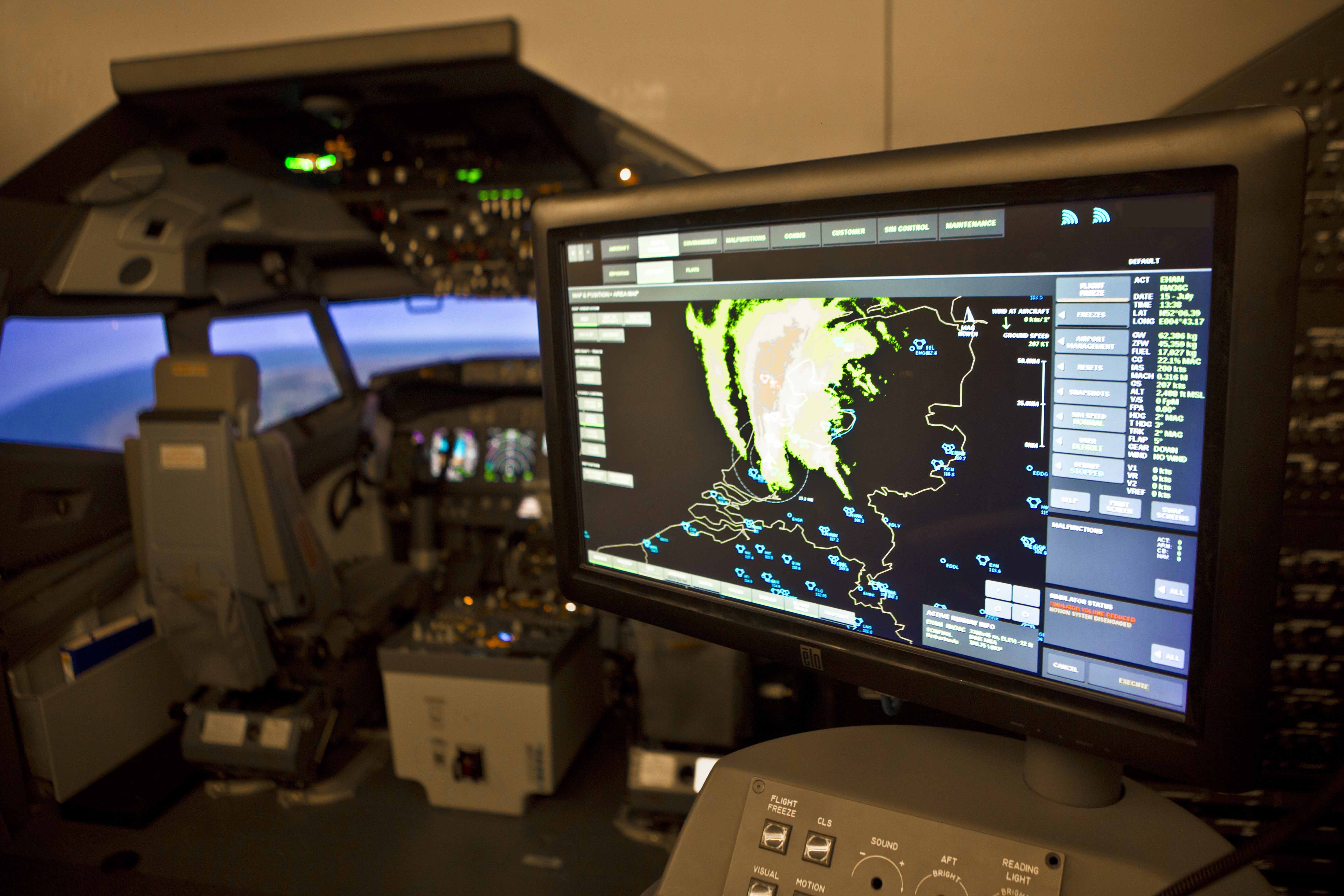 fixed wing rotary wing flight simulators